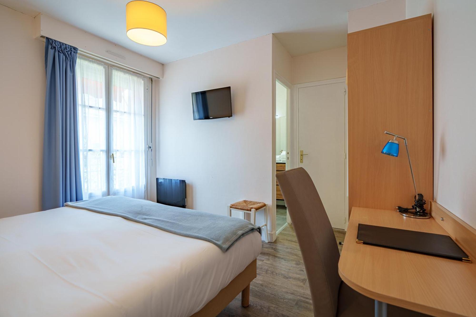 אזאי-לה-רידיו Hotel Val De Loire מראה חיצוני תמונה