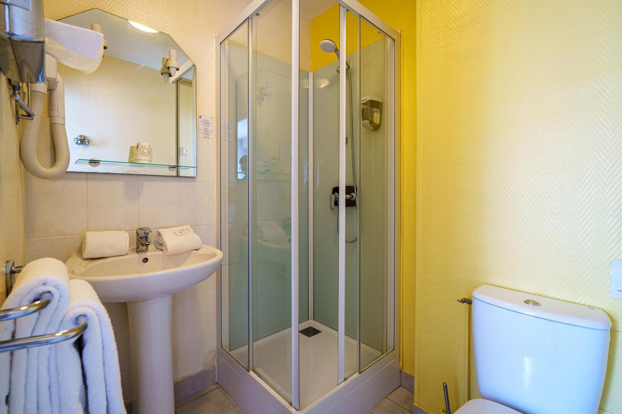 אזאי-לה-רידיו Hotel Val De Loire מראה חיצוני תמונה