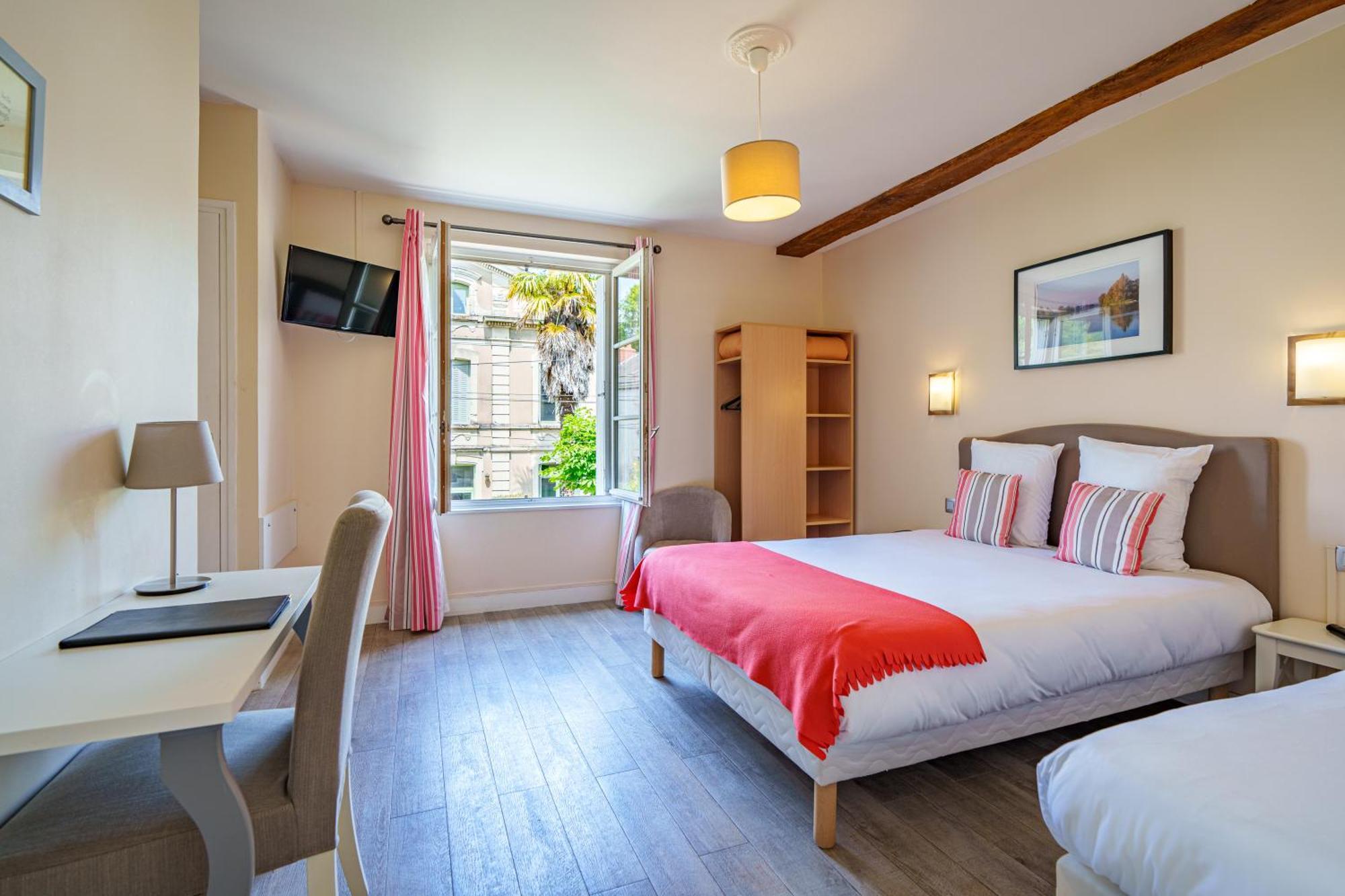 אזאי-לה-רידיו Hotel Val De Loire מראה חיצוני תמונה