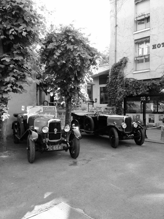 אזאי-לה-רידיו Hotel Val De Loire מראה חיצוני תמונה
